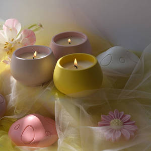 C & H Vente en gros Bougie en céramique colorée Cire de soja parfumée Parfum de luxe Couleur personnalisée Pot en béton Conteneur en <span class=keywords><strong>ciment</strong></span> Mèche en bois - Product Image 4