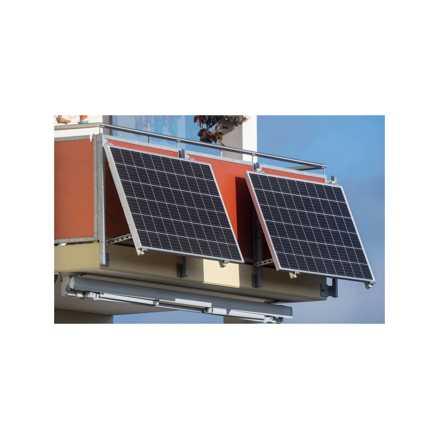 Renewable Energy Solutions Plug-In Pv Systems On Grid 600W Balcony Solar System Home Use Micro Inverter