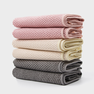 Çok Amaçlı Ev Tipi Tembel Havlusu 30x30cm Ultra İnce Elyaf Mikrofiber Üç Renkli Mısır Taneli Mutfak Havlusu - Product Image 1