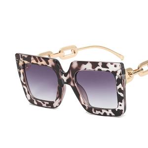 Vintage Uv400 Protection Personnalisé Oversize Carré Personnalisé Shades Pc Creux Lunettes Jambes Conception Lunettes de Soleil - Product Image 4