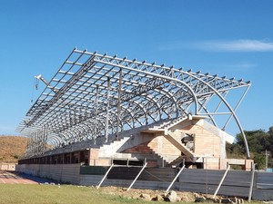Estructura de Acero Ligero de Gran Envergadura de Diseño Moderno para Gimnasios, Estadios de Fútbol, Almacenes y Construcción de Edificios Andy - Product Image 2