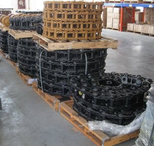 Venta de Conjuntos de Eslabones de Cadena de Oruga que Incluyen Cadena de Oruga con Zapatas, Pasadores y Bujes, Zapata Maestra y Eslabones - Product Image 2