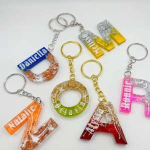 Portachiavi personalizzato con nome in resina personalizzato Glitter personalizzato portachiavi con lettera regalo <span class=keywords><strong>per</strong></span> <span class=keywords><strong>lei</strong></span> - Product Image 2