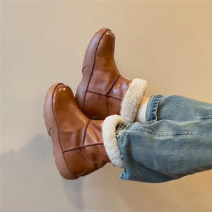 Botas de Nieve Cálidas y Gruesas con Forro Polar Impermeable y Antideslizante, Botas de Invierno Versátiles con Plataforma y Estilo Slip-On para el Noreste - Product Image 5