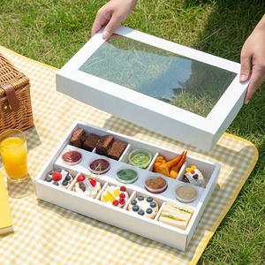 Conteneur d'emballage alimentaire en papier pour vente en gros avec compartiments, boîte de présentation pour desserts et traiteur avec séparateurs - Product Image 1