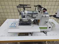 Machine à plisser à 33 aiguilles d'occasion à vendre SANS FIL DE BASE POUR LA PLISSURE DE CHEMISES