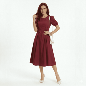 Robe Midi Élégante Bordeaux à Col Rond et Manches Courtes avec Taille Froncée pour Femme, Coupe Évasée, Couleur Unie, Vente en Gros - Product Image 1