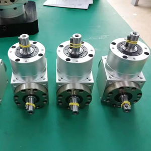 Hộp số xoắn ốc góc vuông AT065 - Product Image 2