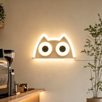 Panneau publicitaire LED extérieur étanche, enseigne créative pour devanture de magasin, boîte à lumière en forme de M à yeux mobiles, enseigne lumineuse en forme d'arbre