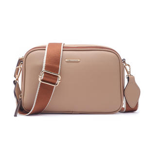 Nuevo Bolso Cuadrado Pequeño, Simple, de Gran Capacidad, Versátil, Moderno y un Bolso Bandolera Popular Entre Influencers Online - Product Image 5