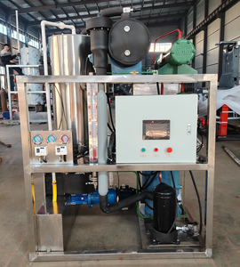 Máquina de Hielo Industrial de Tubo de Cristal de 1 Tonelada Eficiente con Compresor Copeland, Opciones Monofásicas y Trifásicas, Capacidad de Almacenamiento de 500 kg - Product Image 4