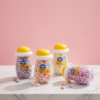 Boîte de friandises pour bébés la plus vendue - Haricots moelleux aromatisés aux fruits pour bébés. Contient de la poudre de protéines et des probiotiques. Texture semi-douce.
