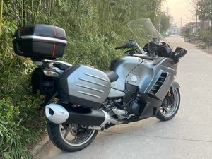 Motocyclettes d'occasion Kawasaki <span class=keywords><strong>GTR1400</strong></span> Concours 14 Cruiser, motos japonaises à transmission par arbre, quatre cylindres, motos de tourisme - Product Image 5