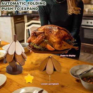 Sous-plats en bois pour plats chauds, ensemble de 4 sous-plats en forme de sapin de Noël pour casseroles chaudes, bols, théières, boissons, assiettes - Product Image 4