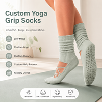 Chaussettes de yoga et de Pilates antidérapantes à logo personnalisé, chaussettes de ballet à lanières, prix d'usine, marque privée, faible MOQ, chaussettes de sport en gros
