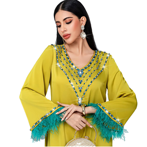 Abaya pour femmes de luxe en gros, modeste, légère, à motif floral brodé, col en V, manches longues, coupe ample, dernier design - Product Image 4