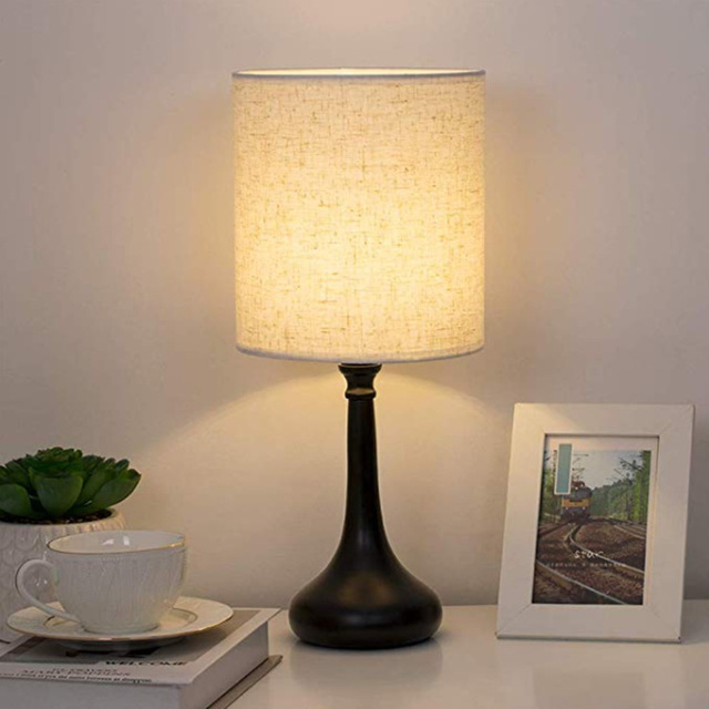 Rustic Unique Cordless Rechargeable Modern Study Restaurant Iron Desk Light Table Lamp for Hotel Bedroom