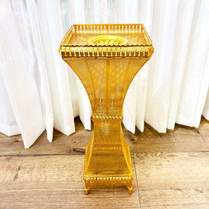 Bruciatore di Incenso Arabo in Metallo Dorato di Lusso, Decorazione per Soggiorno e Festival, Motivi Raffinati, Bruciatore per Incenso Aromatico - Product Image 4