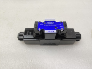 วาล์วควบคุมทิศทางไฮดรอลิกแบบโซลินอยด์ รุ่น DSG-02-3C2-D24-N1-50 แรงดัน 12V 24V ซีรีส์ DSG - Product Image 5