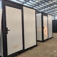 Salle de bains mobile préfabriquée au design moderne pour l'extérieur, usage public, toilettes portables en panneau sandwich, innovation chinoise