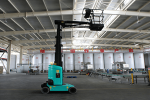 4 मीटर/5 मीटर/6m कॉम्पैक्ट इलेक्ट्रिक ऊर्ध्वाधर स्व-संचालित टेलीस्कोपिक हाइड्रोलिक मास्ट लिफ्ट कैंटिलीवर जिब के साथ - Product Image 4