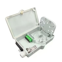 Boîtier terminal fibre optique étanche IP65 à 4 ports en ABS avec répartiteur 1x4 pour montage mural ou sur poteau de réseau FTTH extérieur