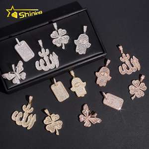 Nuova Collezione GRA di Ciondoli <span class=keywords><strong>Hamsa</strong></span> con Trifoglio in Moissanite Ghiacciata, Gioielli Hip Hop Personalizzati per Uomo e Donna - Product Image 2