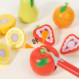 Jouet d'éveil en bois pour enfants, fruits et légumes réalistes avec attaches Velcro pour découper et jouer <span class=keywords><strong>de</strong></span> manière imaginative - Product Image 4