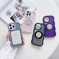 Coque de téléphone miroir givré mat pour iPhone 14 15 16 Pro, forme ondulée tendance, accessoires de maquillage pour téléphone portable pour iPhone 16 Plus
