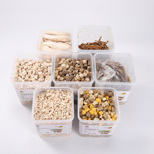 Friandises pour chats : Grains de poulet lyophilisés, Poitrine de poulet, Œufs de caille jaunes, Petits poissons séchés – Aliment nutritif pour l'engraissement et la santé des poils et des branchies - Product Image 5