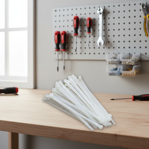 Attaches de câbles en nylon blanc de haute qualité, autobloquantes, durables, 2,5 mm x 150 mm, marque NRP - Product Image 2
