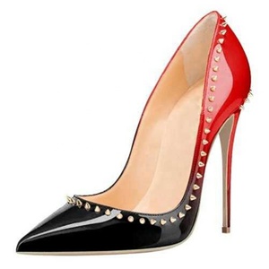 Escarpins grande taille 45 à talons hauts pour femme, bout pointu, sur talon aiguille, pour soirée et mariage, avec rivets dégradés et clous, chaussures basiques - Product Image 5