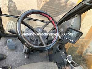 Excavatrice sur pneus HYUNDAI R210W-9T d'occasion de haute qualité, 21 tonnes, 90 % neuve, moteur Cummins 124 kW, utilisation limitée - Product Image 6