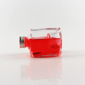 Botellas de Vidrio Transparente Cuadradas de 180 ml para Vino, Whisky, Brandy y Mezcal - Product Image 2