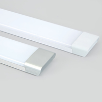 Aluminium et PC complet latte linéaire 76x24x600mm 26w led tube plat lumière