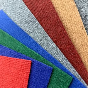 Moquette d'exposition en côtes avec revêtement en <span class=keywords><strong>film</strong></span>, rouleau <span class=keywords><strong>de</strong></span> moquette en polyester coloré pour événement - Product Image 4