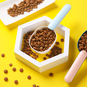 Recogedor de Comida para Mascotas 2 en 1 Multifuncional y Ecológico con Clip para Bolsas, para Perros y Gatos - Product Image 5