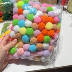 Lot de 2000 boules en feutre de <span class=keywords><strong>laine</strong></span> et coton, colorées vert et rouge, très élastiques, pour fêtes de Noël - Product Image 4