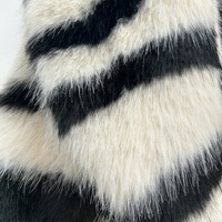 Manteau en fausse fourrure de renard pour femme, logo personnalisé, hiver, chaud, luxe, taille, couleur et tissu personnalisables, col rabattu, rayures