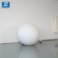 Modèle de lune gonflable personnalisé de couleur claire pour la décoration publicitaire d'événements extérieurs du Festival de la Mi-Automne