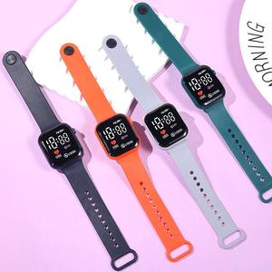 थोक सस्ते वाटरप्रूफ एडजस्टेबल स्मार्ट वॉच स्क्वायर बिग स्क्रीन डिजिटल छात्र पुरुषों के लिए इलेक्ट्रॉनिक घड़ी खेल रहे हैं - Product Image 2