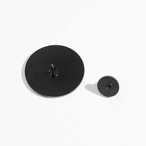 ग्रीस उपहार अनुकूलन कुत्ते क्लब एनमेल पिन - Product Image 4