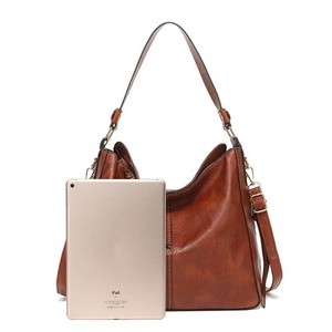 Sacs en PU pour femmes de haute qualité et durables 2025, sacs à main personnalisés à la mode avec fermeture éclair et broderie de luxe - Product Image 2