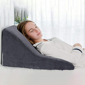 Oreiller triangulaire en mousse à mémoire de forme pour lit, soutien dorsal surélevé pour soulager le reflux acide et les brûlures d'estomac - Product Image 3