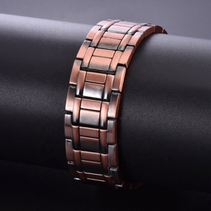 Pulsera Deportiva Magnética Terapéutica con Patrón Geométrico para Hombre, Versión Ancha, Completamente Magnética, de Cobre Rojo, para la Salud - Product Image 5