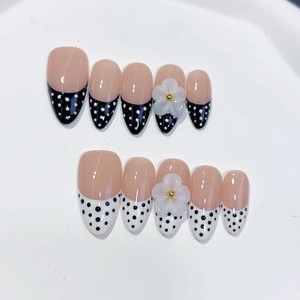 <span class=keywords><strong>Uñas</strong></span> Postizas de Almendra Color Rosa Nude con Punta Francesa, Puntos Blancos y Negros, Flor 3D, Reutilizables para Mujer - Product Image 5