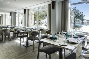 Ghế ăn thương mại hiện đại khung kim loại gỗ bọc da PU vải nhung dành cho khách sạn nhà hàng quán cà phê - Product Image 5