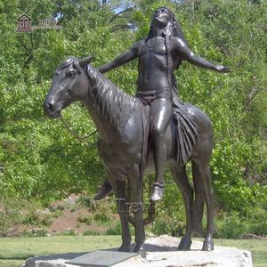 Escultura de Bronce de la Estatua del Gran Espíritu Indio en Caballo, Estilo Clásico de <span class=keywords><strong>Metal</strong></span> TREVI - Product Image 6