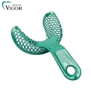 Lot de 2 porte-empreintes dentaires en plastique et métal, tailles L, M, S, pour patients edentés, avec grille métallique en plastique - Product Image 6