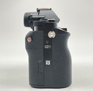 Best Selling A7 Full Frame Mirrorless <b>Camera</b> Full Frame CMOS Sensor 1080p Full HD 60fps Video Lithium Battery SD <b>Memory</b> <b>Card</b> - Product Image 5